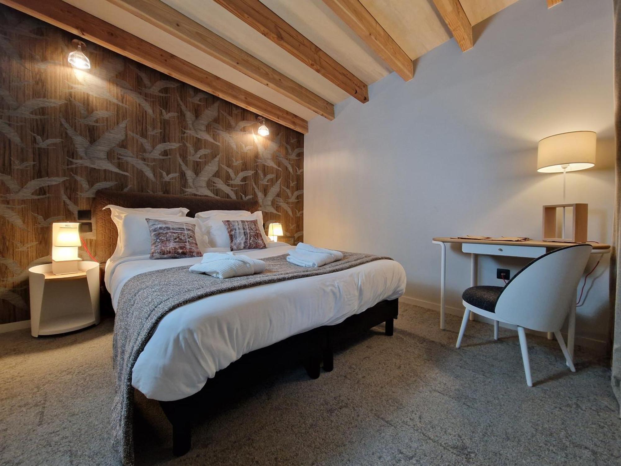 Domaine De L'Epau Eco-Resort Yvre-l'Eveque ภายนอก รูปภาพ