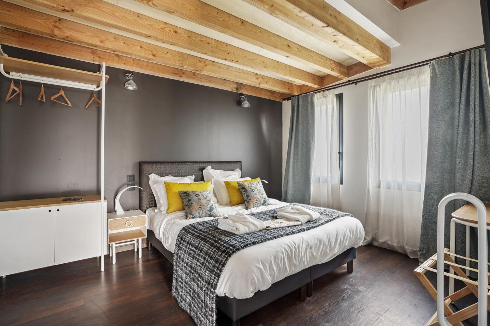 Domaine De L'Epau Eco-Resort Yvre-l'Eveque ภายนอก รูปภาพ