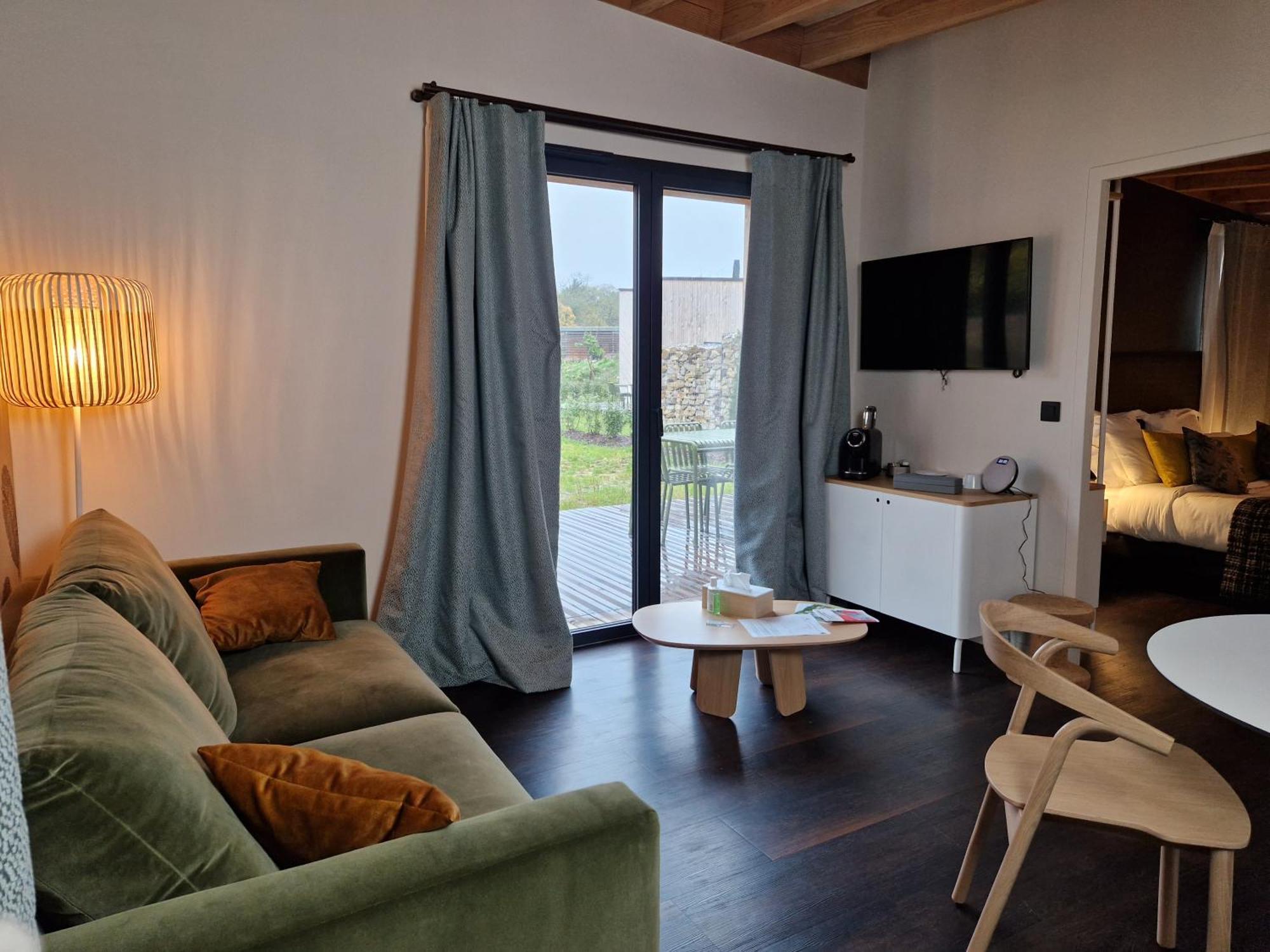 Domaine De L'Epau Eco-Resort Yvre-l'Eveque ภายนอก รูปภาพ